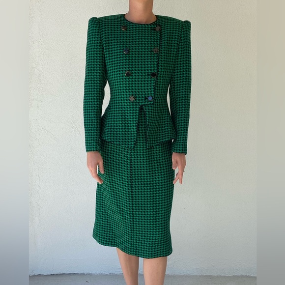 Albert Nipon Other - Vintage Albert Nipon Skirt Suit